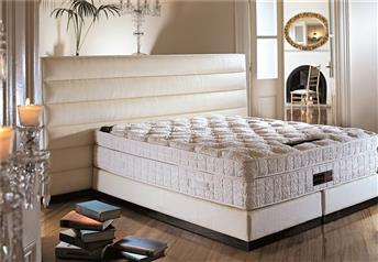 Yatsan CASALETTO Contemporary Classic Upholstered Bed