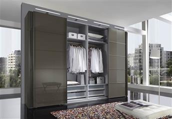Synchronized middle doors opening - only on 330/400 cm wardrobe