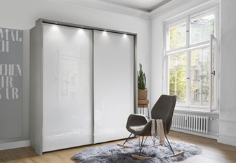 pebblegrey frame, white glass, passepartout with spotlights