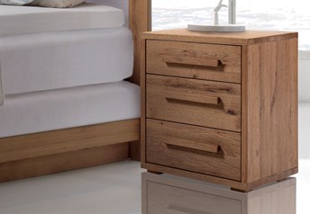 Hasena Turina - 3 Drawer Character Solid Oak Bedside Table