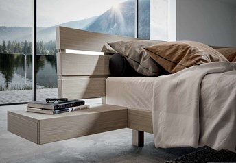 Veneran Italia ALOA Contemporary Designer Floating Bed