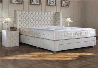 Yatsan WAGNER Contemporary Classic Upholstered Bed