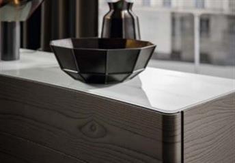 Oxydised Ash Brown with marble-effect glass top