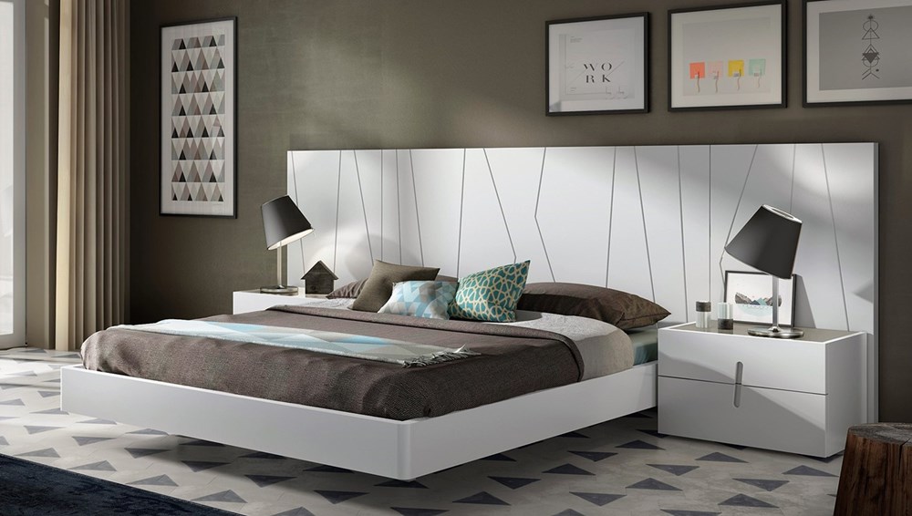 Please note the chests of drawers and bedside tables shown are now discontinued.