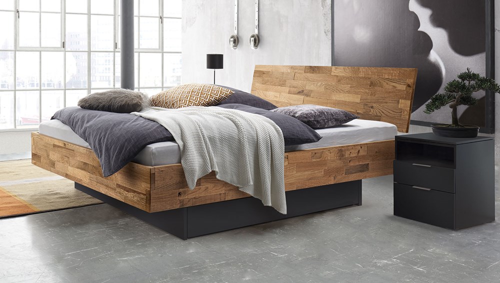 Shown in oak with Varus headboard