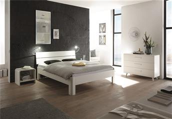 Bed is matched to optional Plato bedside tables and Sigma Chest of drawers with 10 cm Sima legs. Features Snake Alu reading lights. These can all be found in Accessories Fine-Line.