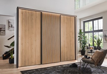 Graphite carcass and middle door, Bianco Oak outer doors, decking bianco oak, pp frame with circumferential light