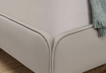 Yatsan ALTO Contemporary Upholstered Bed