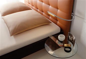 Hasena Ablo Jero - Glass Bedside Table