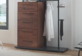 Atrium - Dresser with integrated Dressboy in Solid wood