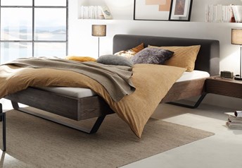 Hasena Slid Ceneri Character Solid Oak Floating Bed