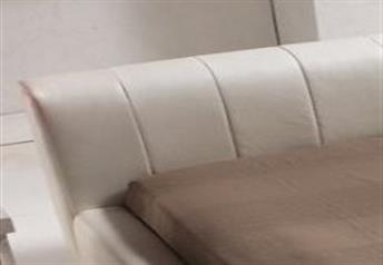 Detail of Capri headboard - low rise