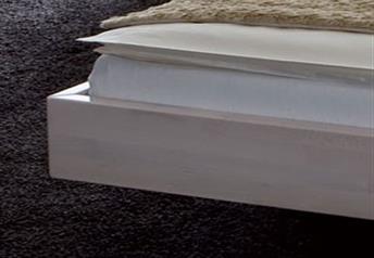 Solid Beech White Lacquered