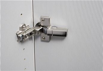 soft closing hinges
